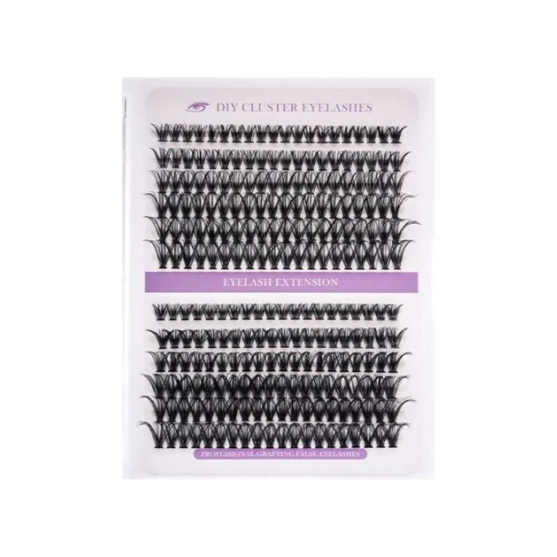 Cluster lash extensions on a tray